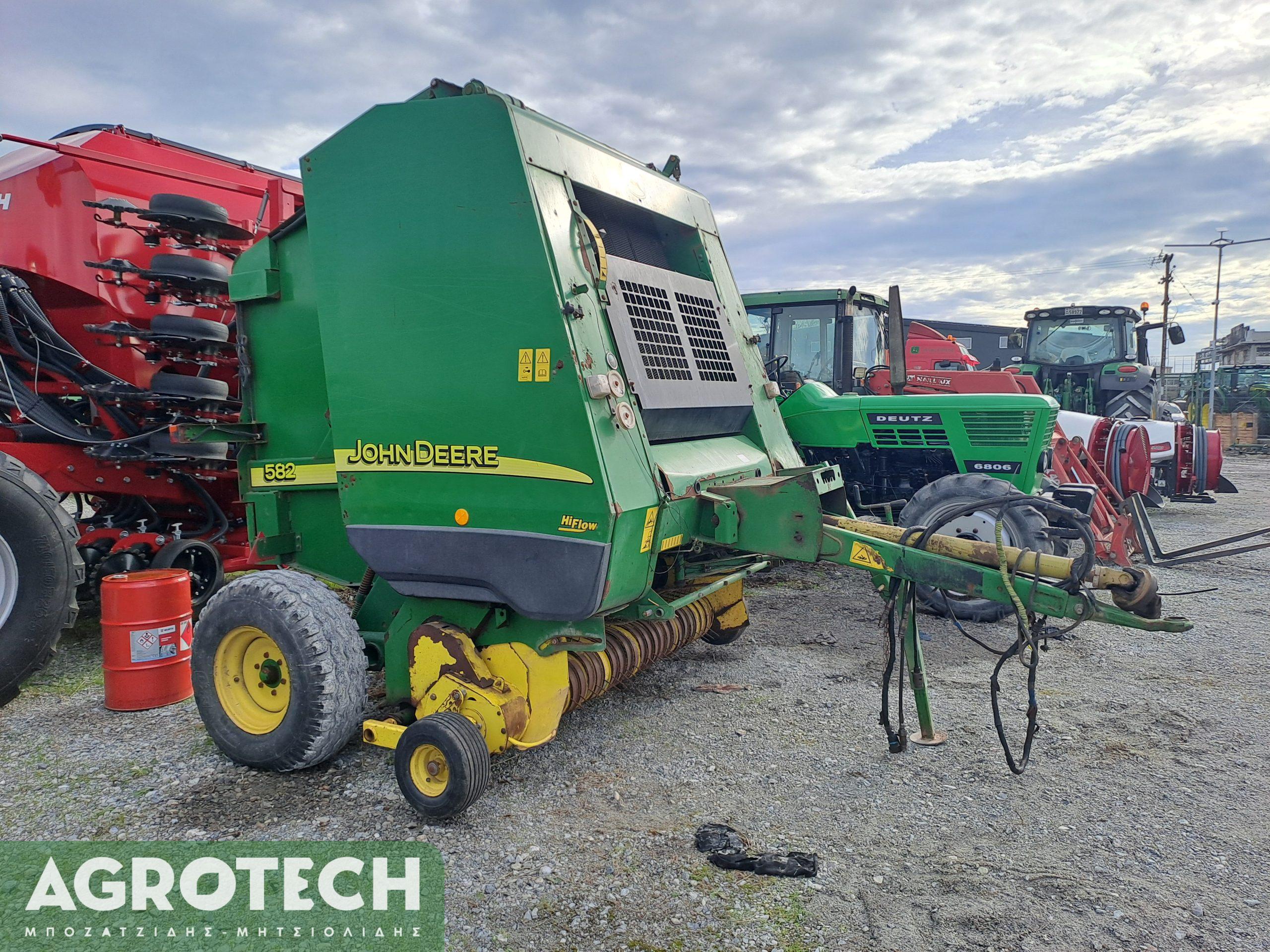 John Deere 582 HiFlow 2004 (μεταβλητού θαλάμου)